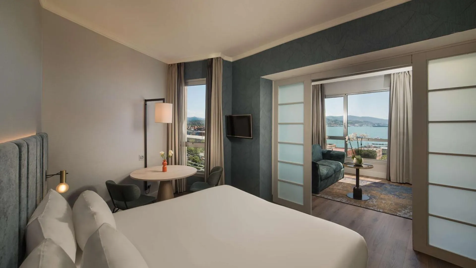 Hotel Nh La Spezia 4*,