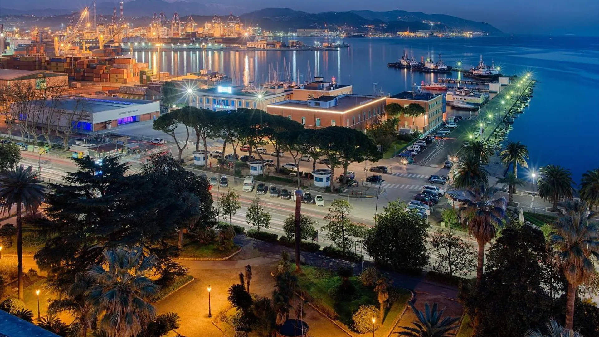 Nh La Spezia Hotel 4*,