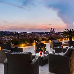 Navona Queen Rooftop Itália