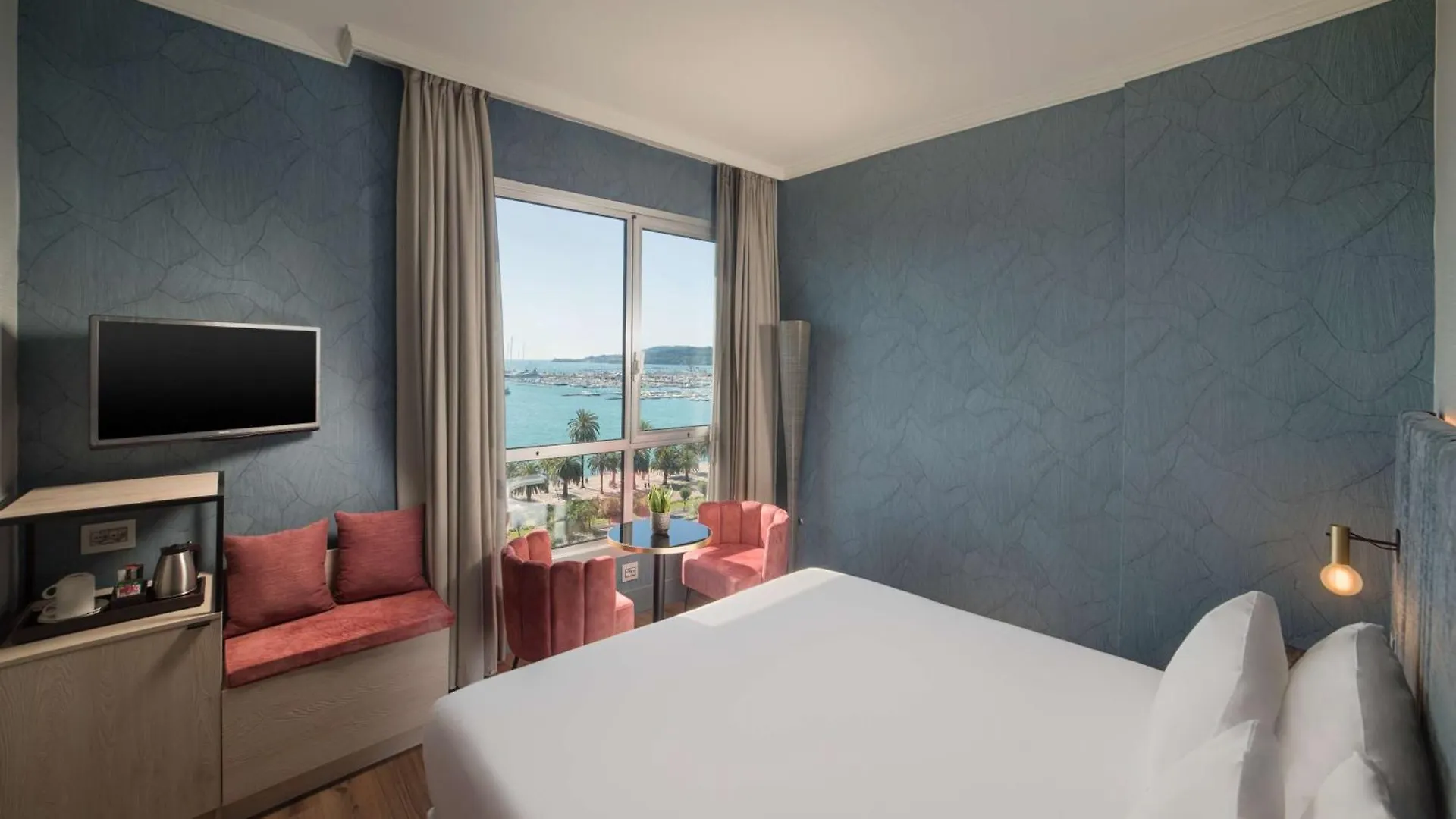 Nh La Spezia Hotel 4*,  Italy